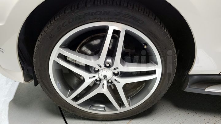 Mercedes Benz M Class 2013 — 5