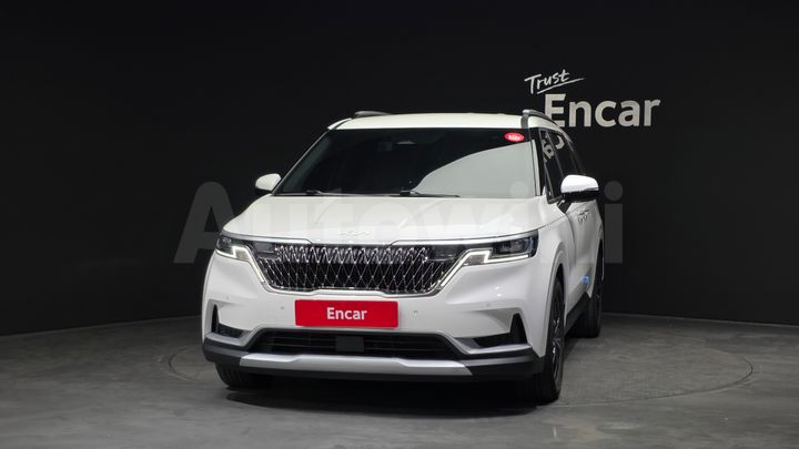 Kia Carnival 2023 — 3