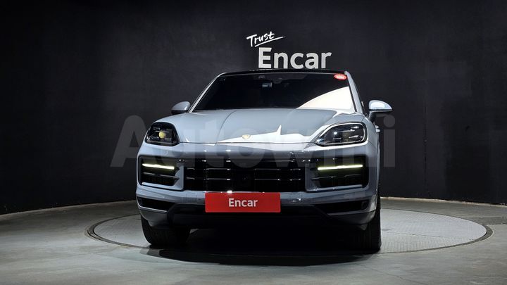 Porsche Cayenne 2024 — 3