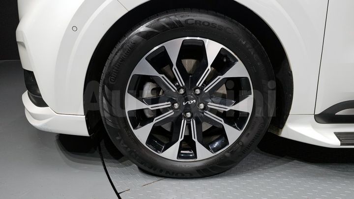 Kia Carnival 2022 — 5