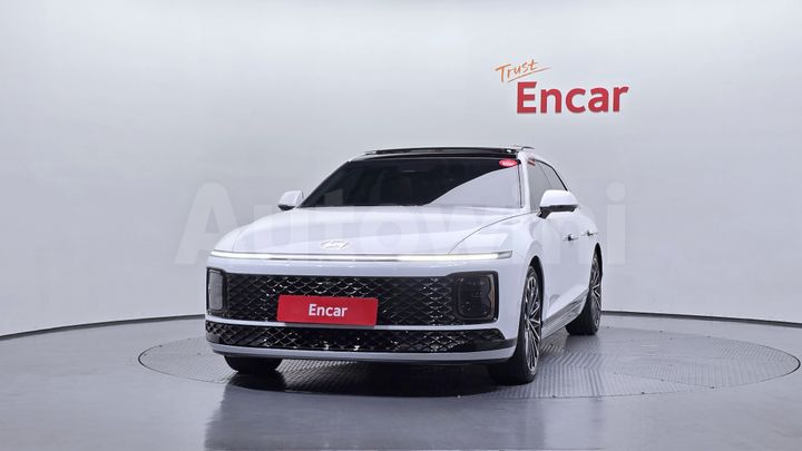 Hyundai Grandeur 2023 — 3