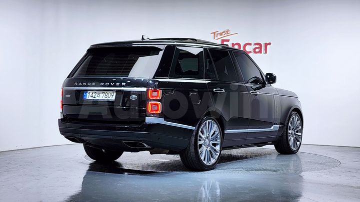 Land Rover Range Rover 2018 — 2