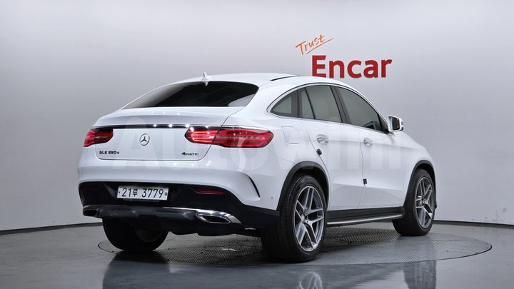 Mercedes Benz GLE Class 2017 — 2