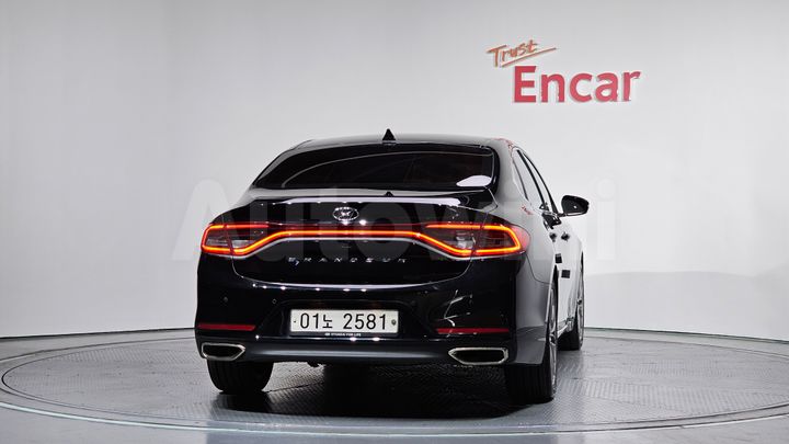 Hyundai Grandeur 2018 — 4