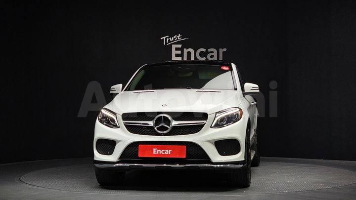 Mercedes Benz GLE Class 2017 — 3