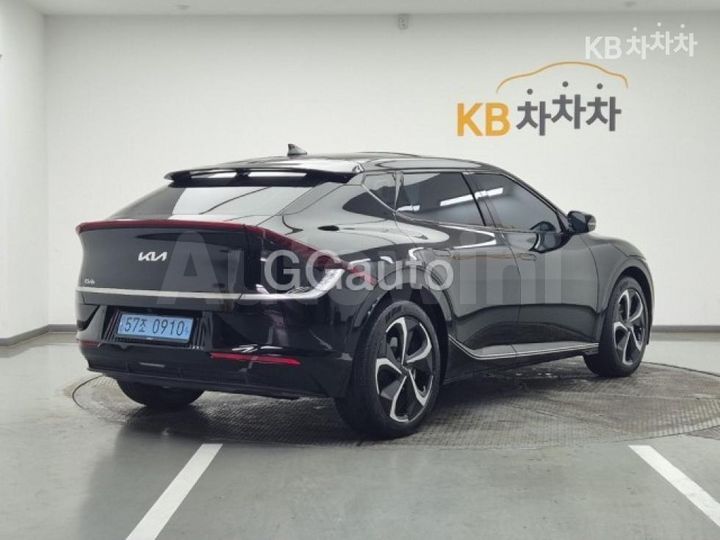Kia EV6 2022 — 4