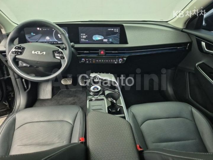 Kia EV6 2022 — 5