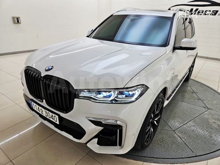 BMW X7 2021 — 3