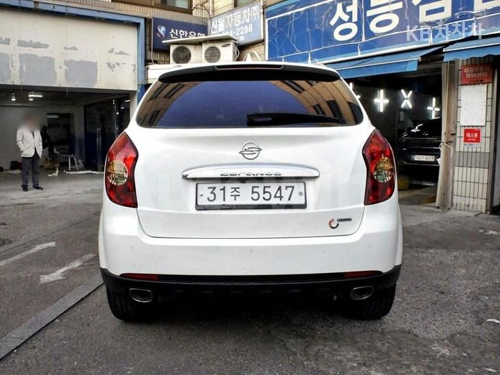 KGM (Ssangyong) Korando 2011 — 3