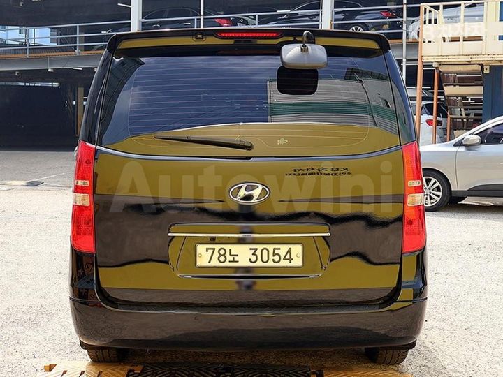 Hyundai Starex 2017 — 3