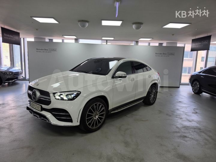 Mercedes Benz GLE Class 2023 — 2