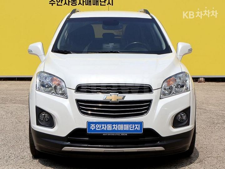 Chevrolet Trax 2015 — 2