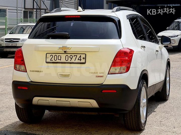 Chevrolet Trax 2015 — 4