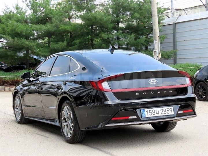 Hyundai Sonata 2023 — 3