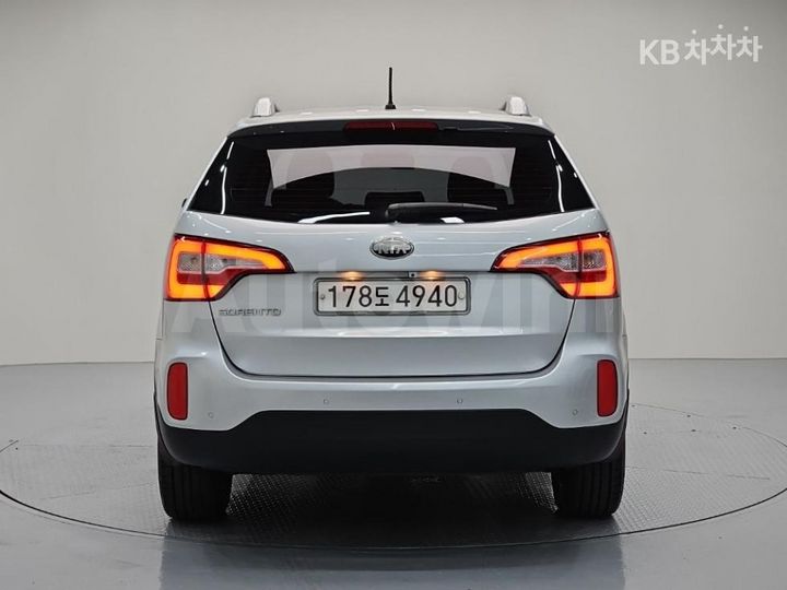 Kia Sorento 2013 — 3