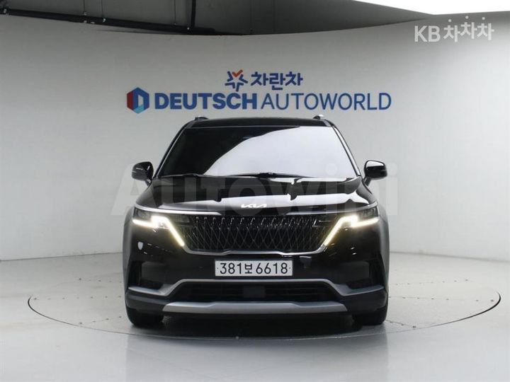 Kia Carnival 2023 — 3