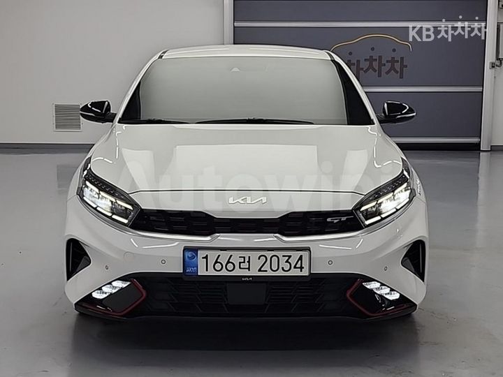 Kia K3 2022 — 2