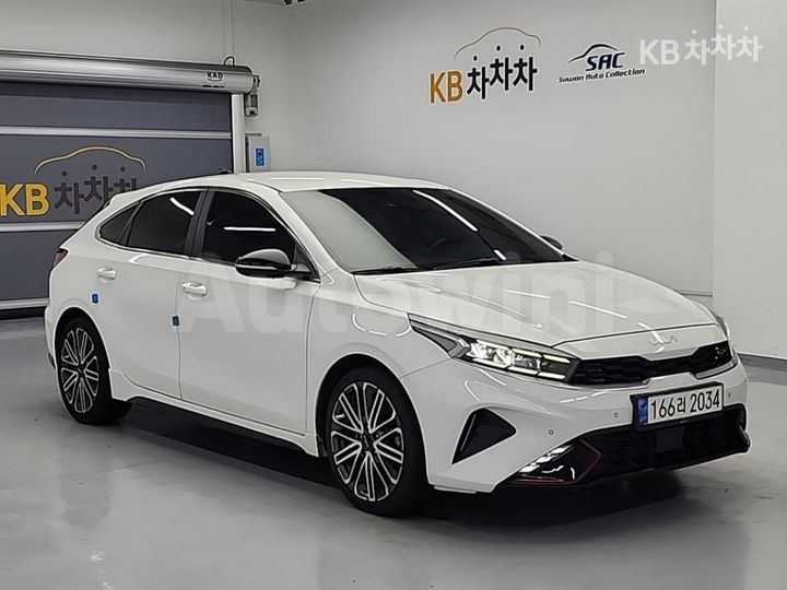Kia K3 2022 — 4