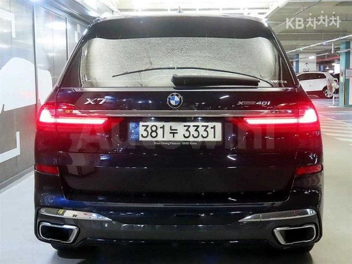 BMW X7 2021 — 5