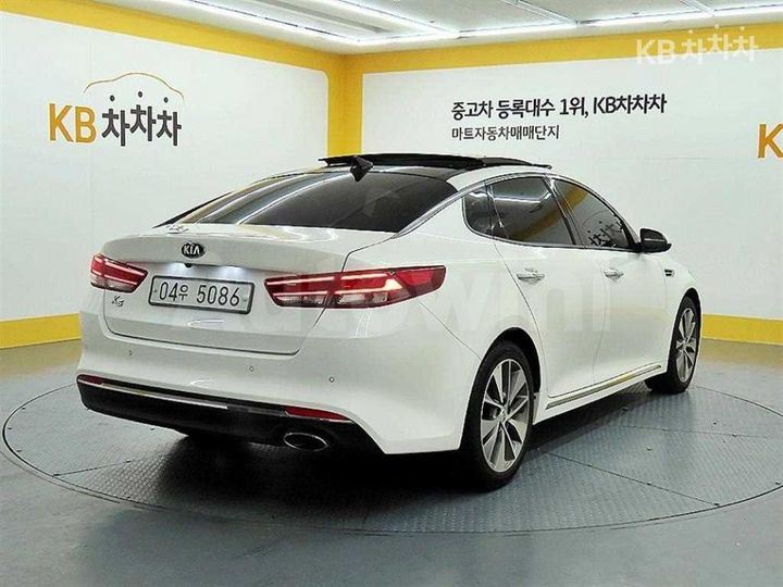 Kia K5 2017 — 4