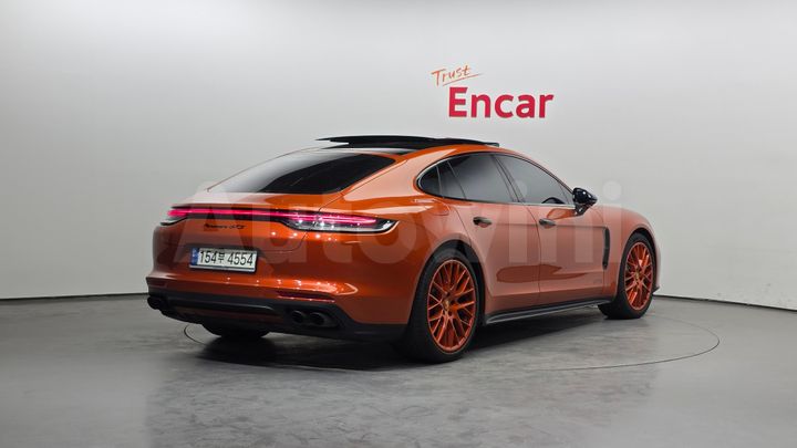 Porsche Panamera 2021 — 2