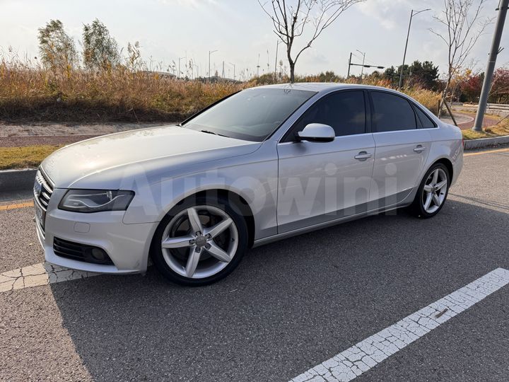 Audi A4 2012 — 2
