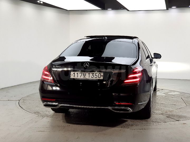 Mercedes Benz S Class 2020 — 3
