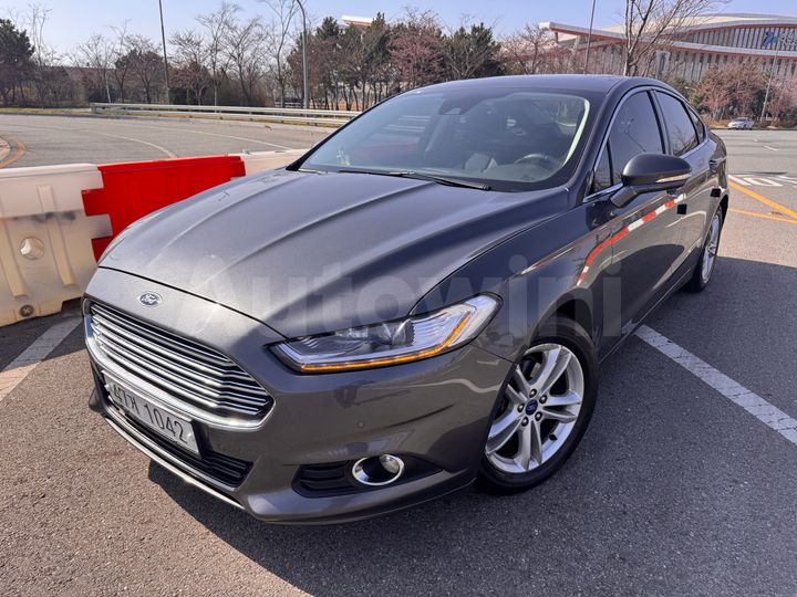 Ford Mondeo 2015 — 2