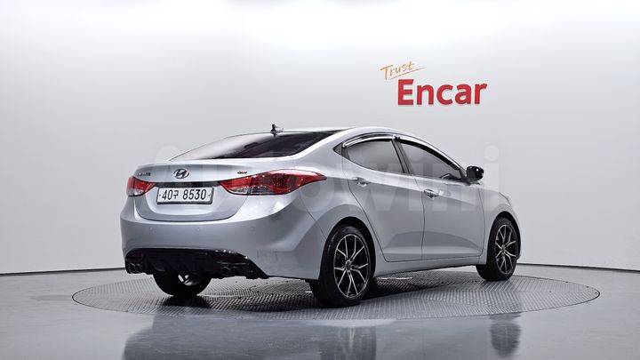 Hyundai Avante 2013 — 2