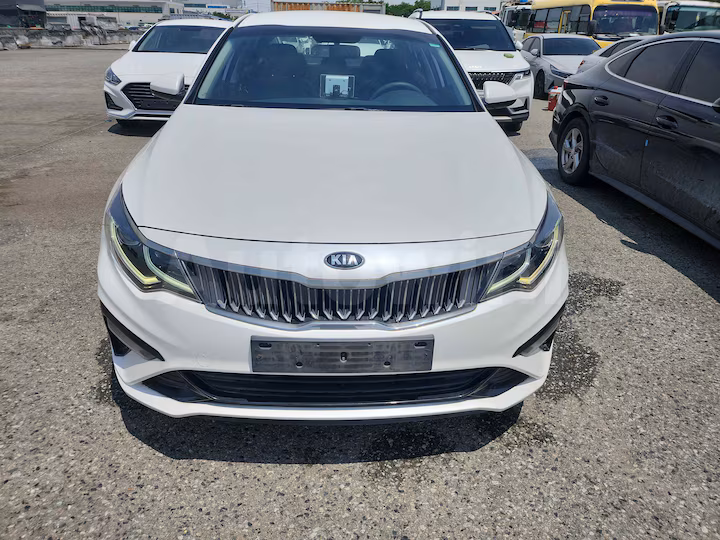 Kia K5 2019 — 2