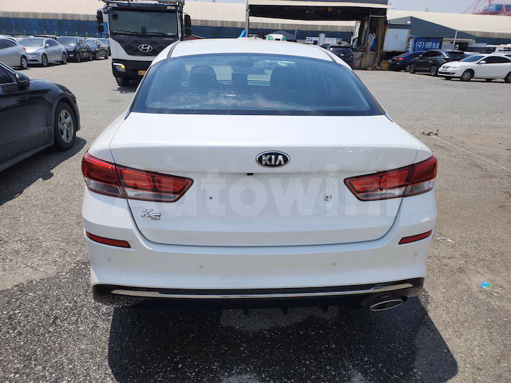 Kia K5 2019 — 4