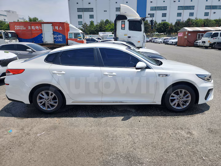 Kia K5 2019 — 5