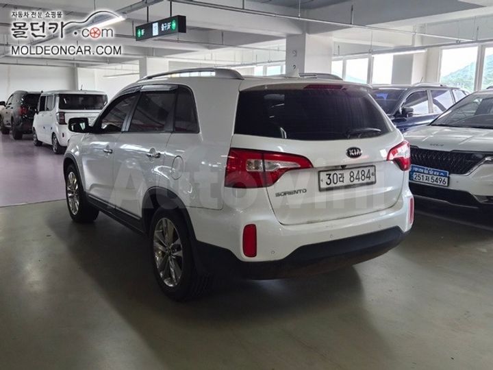 Kia Sorento 2014 — 4