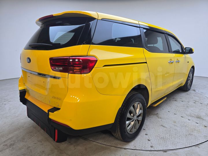 Kia Carnival 2019 — 4