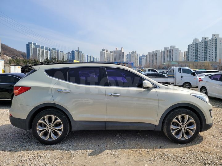 Hyundai SantaFe 2013 — 3