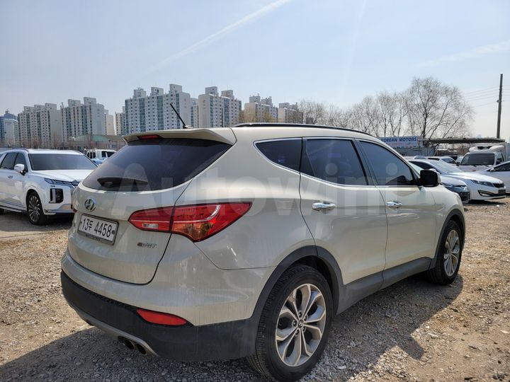 Hyundai SantaFe 2013 — 4