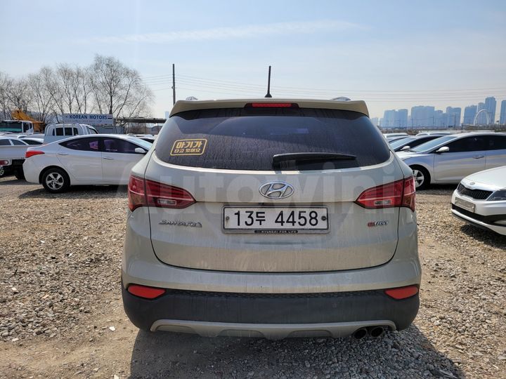 Hyundai SantaFe 2013 — 5