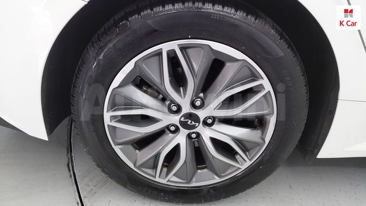 Kia K5 2022 — 2