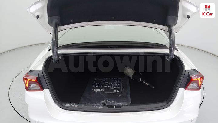 Kia K5 2022 — 5
