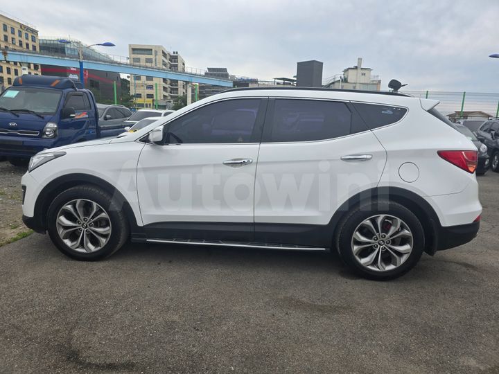 Hyundai SantaFe 2013 — 2