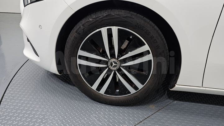 Mercedes Benz A Class 2023 — 5
