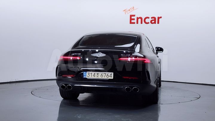 Mercedes Benz AMG GT 2021 — 4
