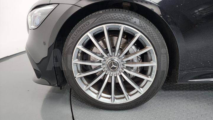 Mercedes Benz AMG GT