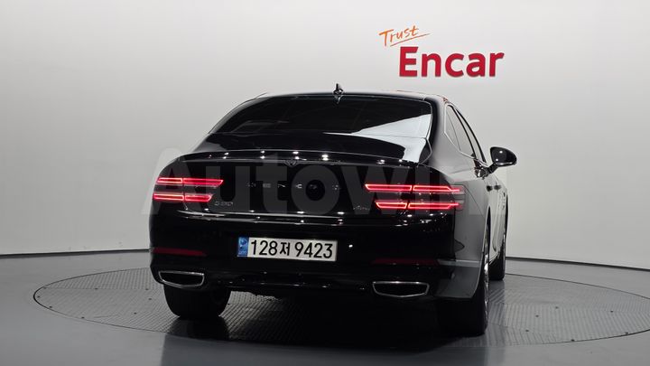 Genesis G80 2023 — 4