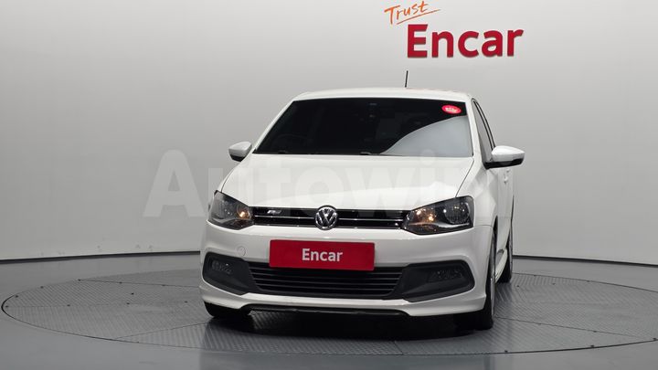 Volkswagen Polo 2014 — 3