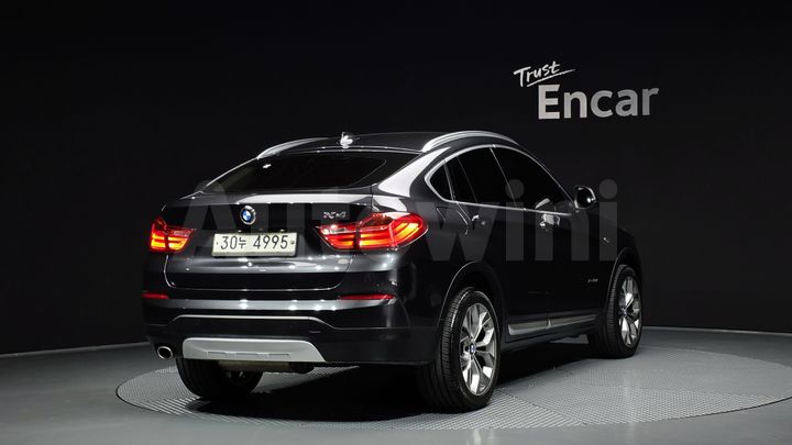 BMW X4 2015 — 2