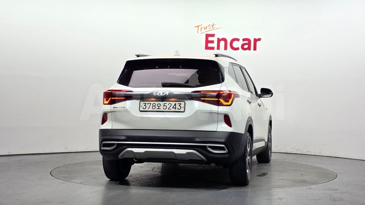 Kia Seltos 2023 — 4