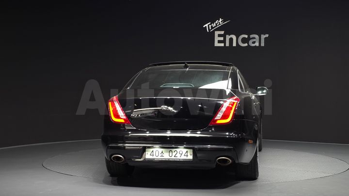 Jaguar XJ 2016 — 4