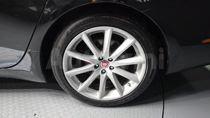 Jaguar XJ 2016 — 5