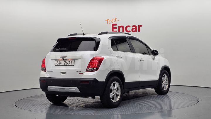 Chevrolet Trax 2015 — 2